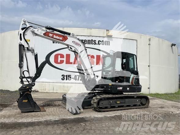 Bobcat E88R2 حفارات زحافة