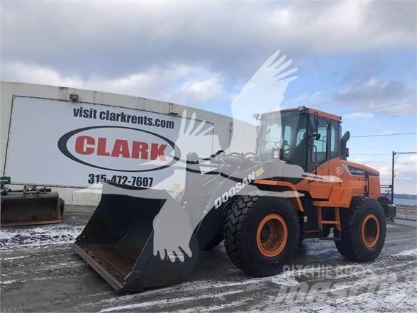 Doosan DL250-5 لوادر بعجل