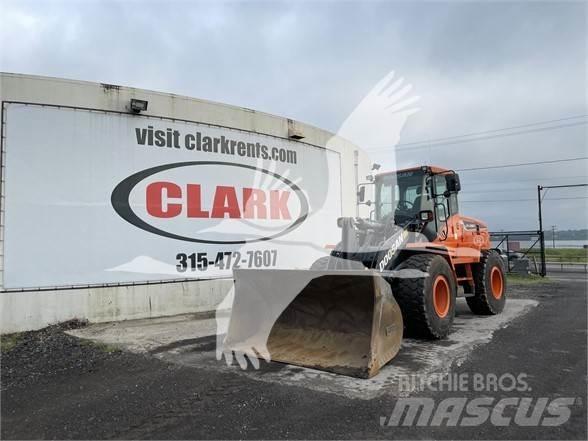 Doosan DL250-5 لوادر بعجل