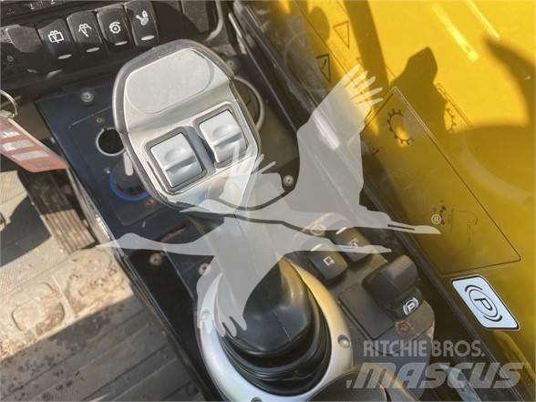 JCB 525-60 مناولات متداخلة
