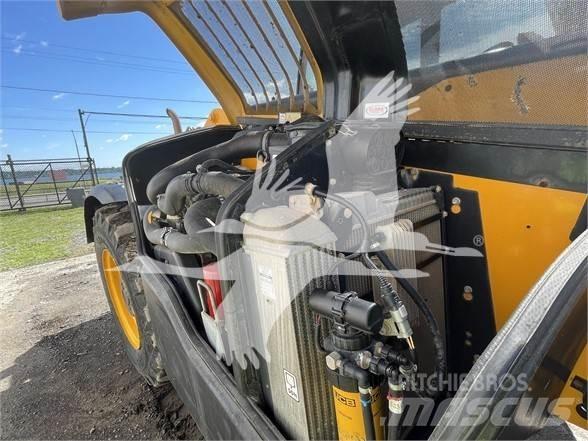 JCB 540-140 مناولات متداخلة