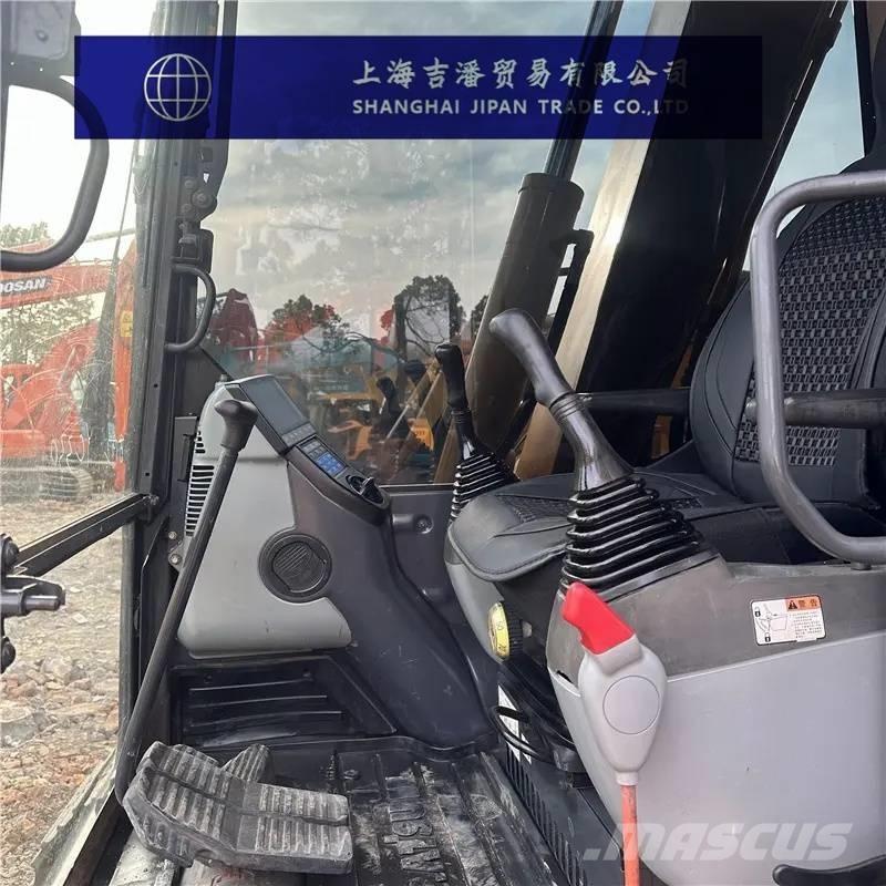 Komatsu PC 70 حفارات صغيرة أقل من 7 طن (حفارات صغيرة)