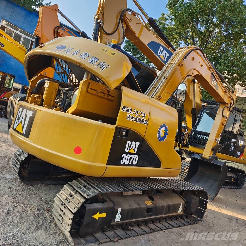 CAT 307 D حفارات وسط 7 طن - 12 طن