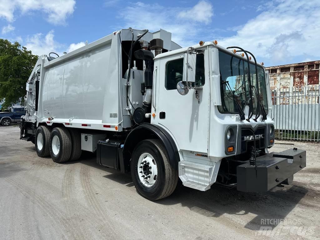Mack MRU 613 شاحنات المخلفات