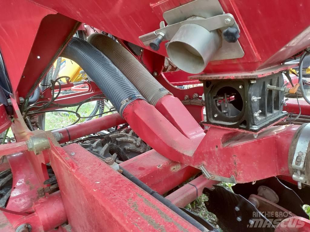 Horsch Pronto 8 DC مثاقيب