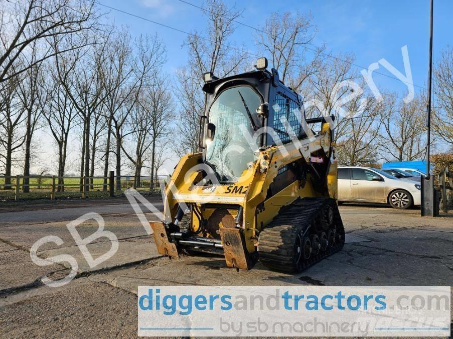 CAT 257 D لوادر انزلاقية التوجيه