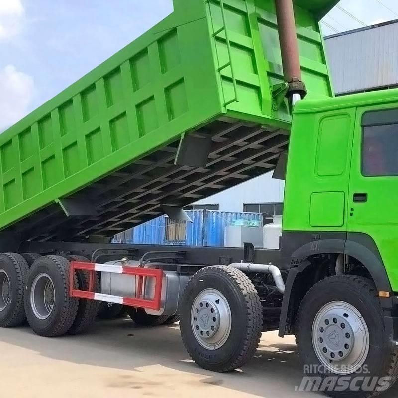Howo 375 8x4 شاحنات قلابة