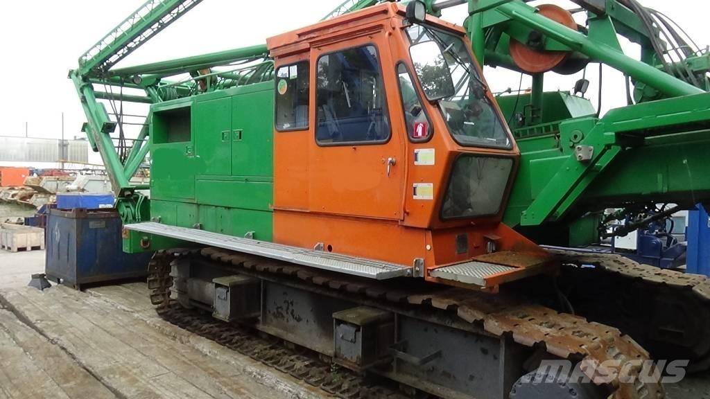 Hitachi KH 180-3 GLS منصات دق خوازيق
