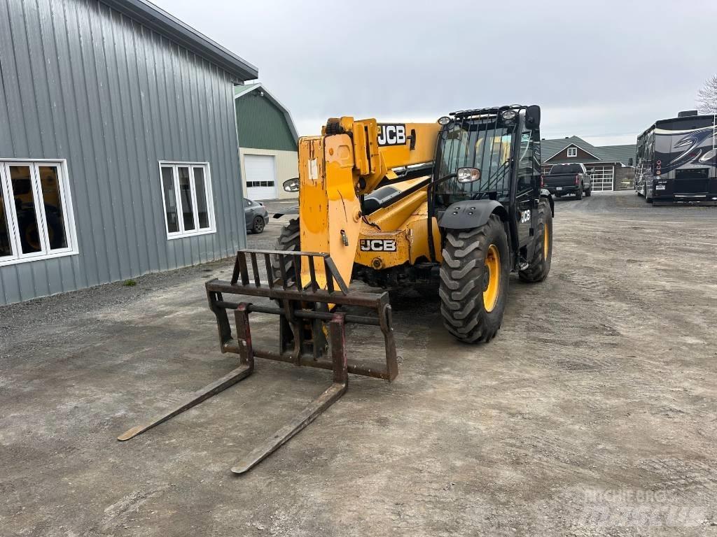 JCB 509-42 مناولات متداخلة