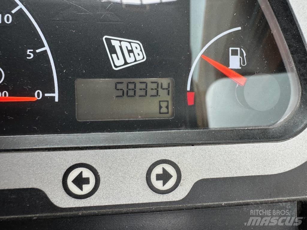 JCB 509-42 مناولات متداخلة