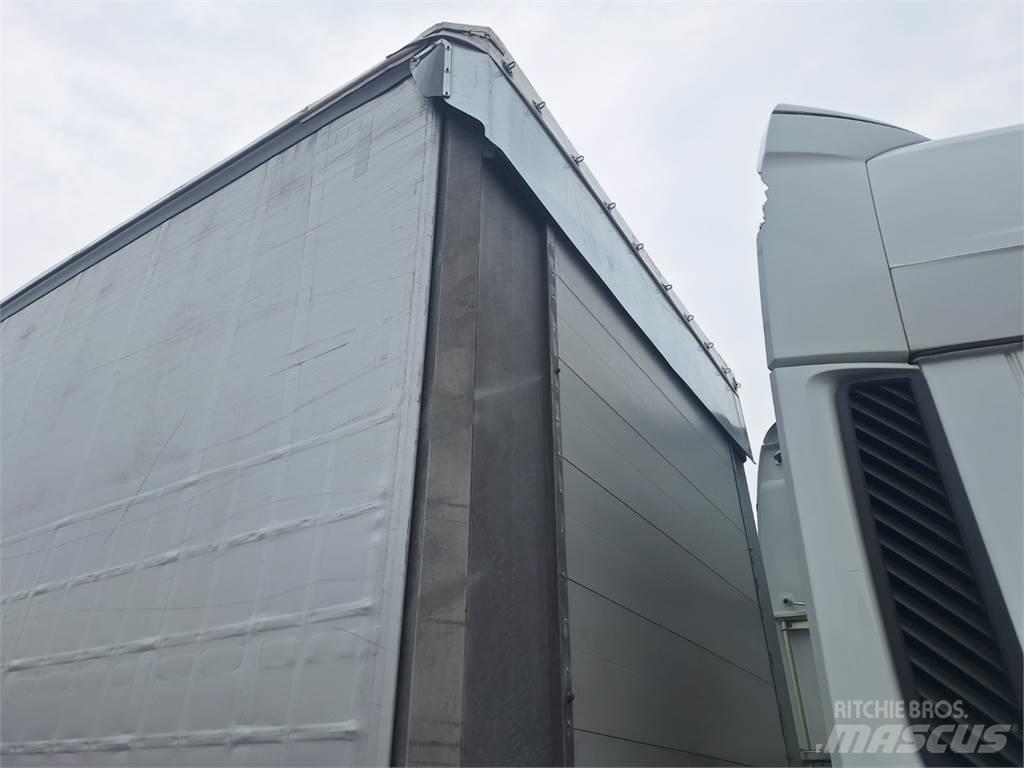 Fliegl SDS 390 مقطوروات مسطحة/مفصلية الجوانب