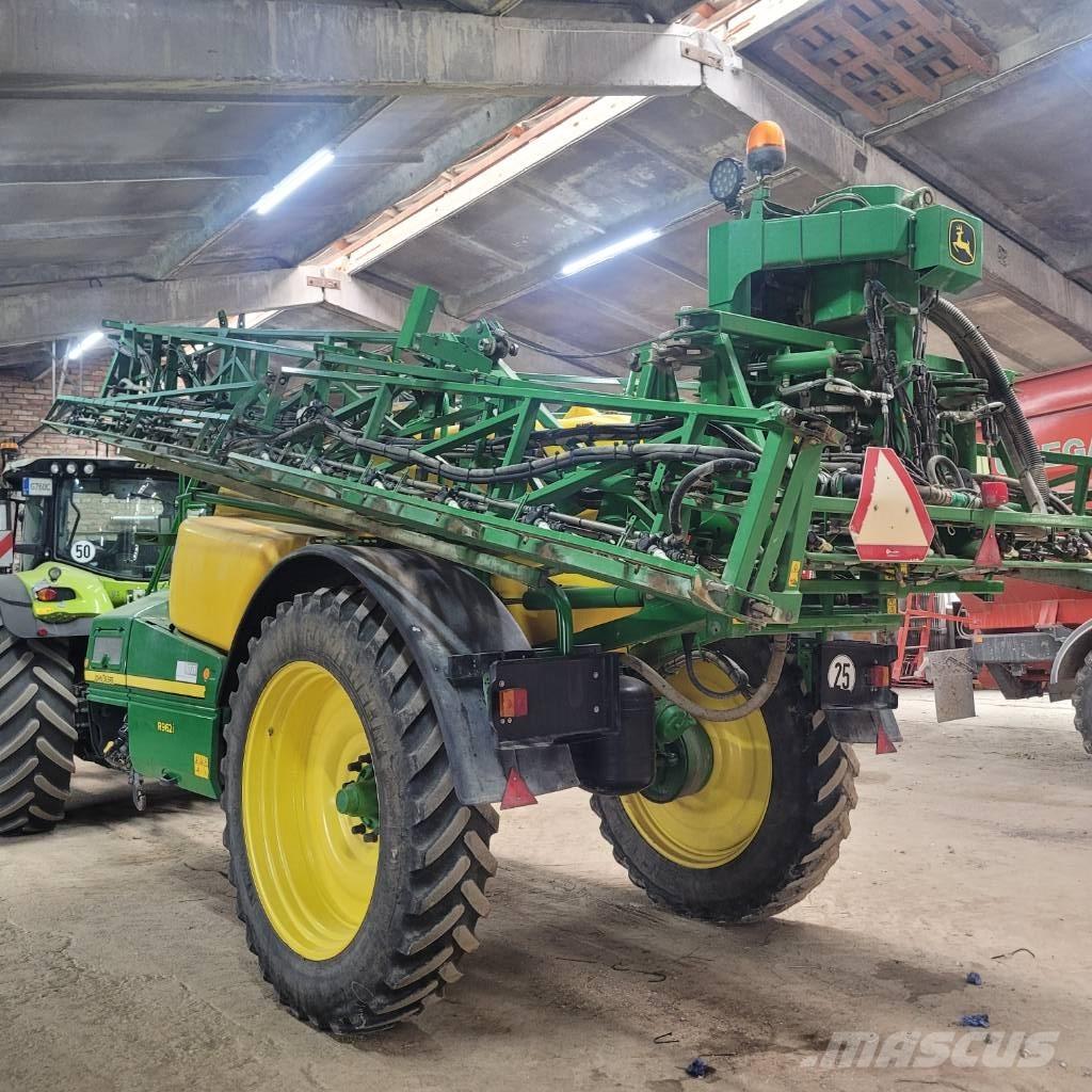John Deere R 962 i الرشاشات