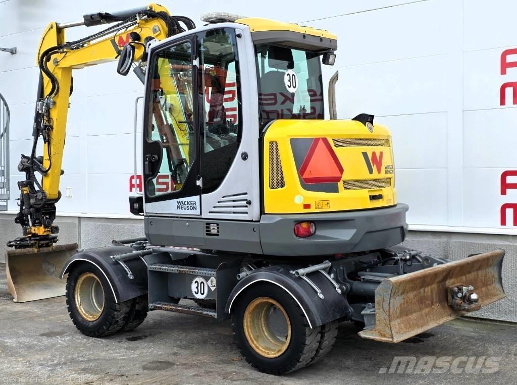 Wacker Neuson EW 65 حفارات بعجل