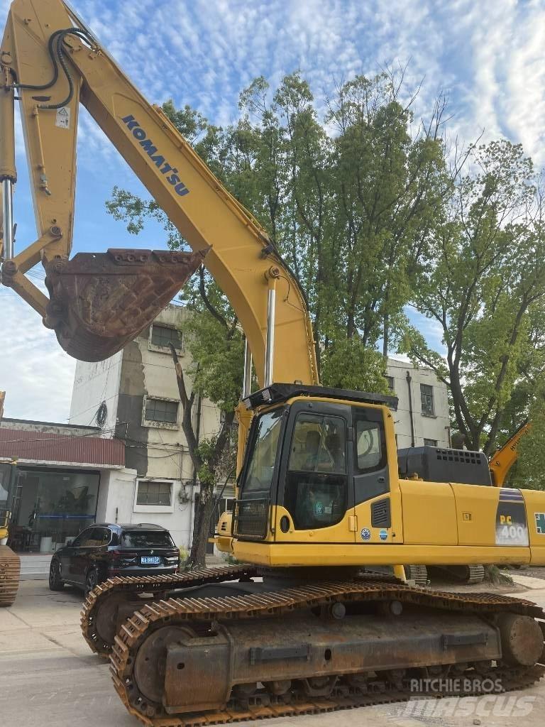 Komatsu PC 400-8 حفارات زحافة