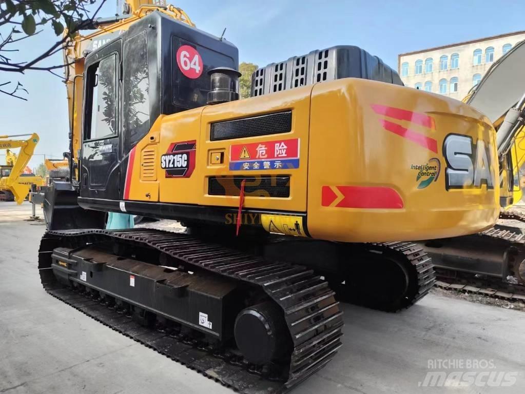 Sany SY 215 C حفارات زحافة