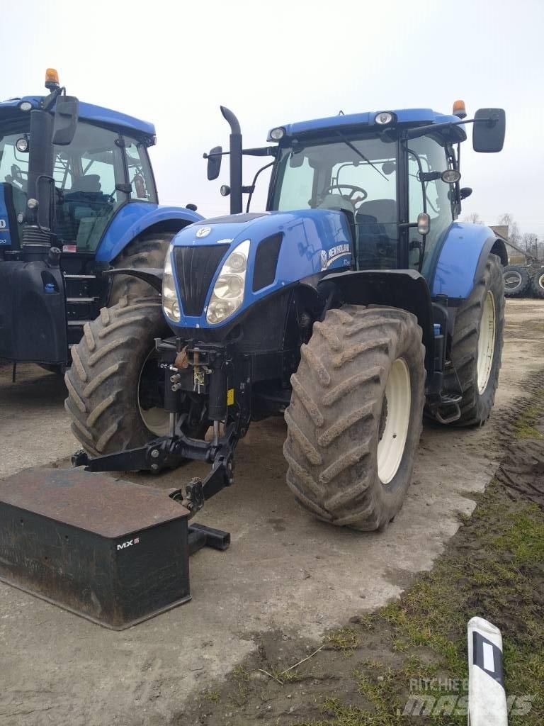 New Holland T 7.250 الجرارات