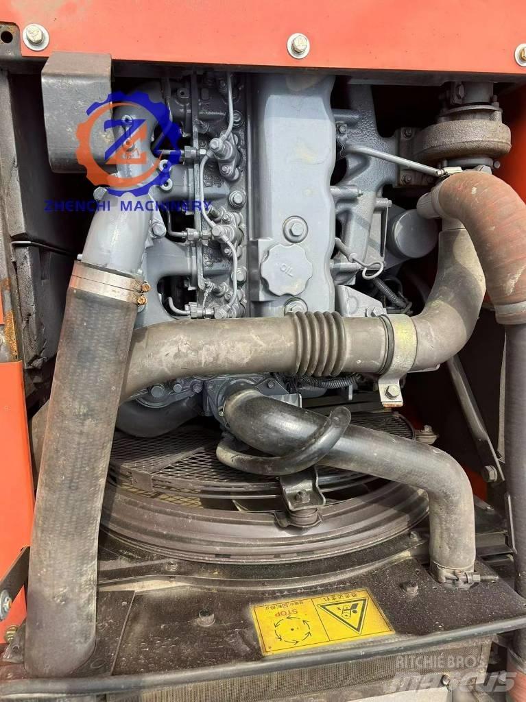 Hitachi ZX 120 حفارات زحافة