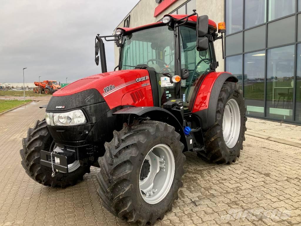 Case IH Farmall 100A الجرارات
