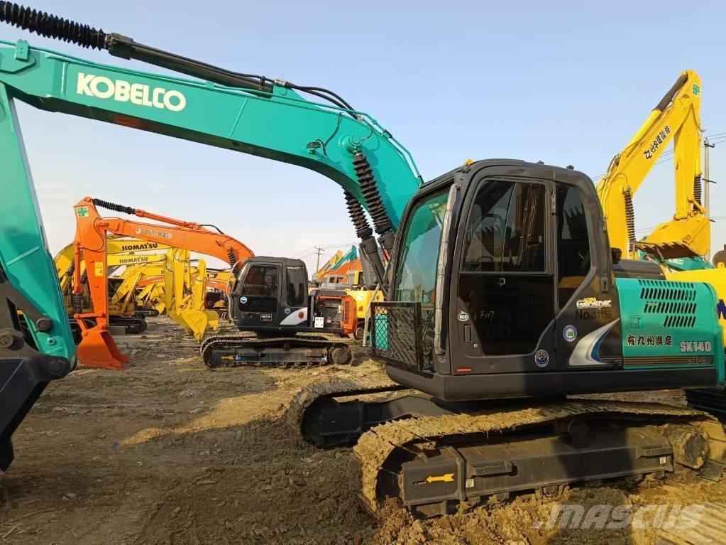 Kobelco SK 140 حفارات زحافة