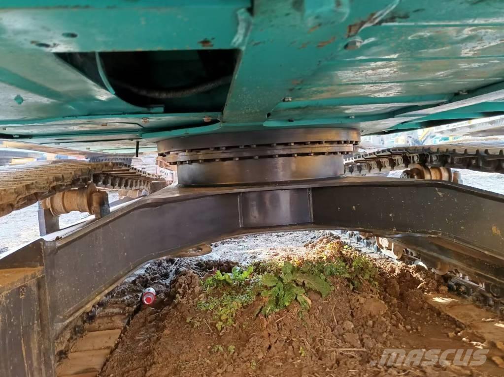Kobelco SK 140 حفارات زحافة