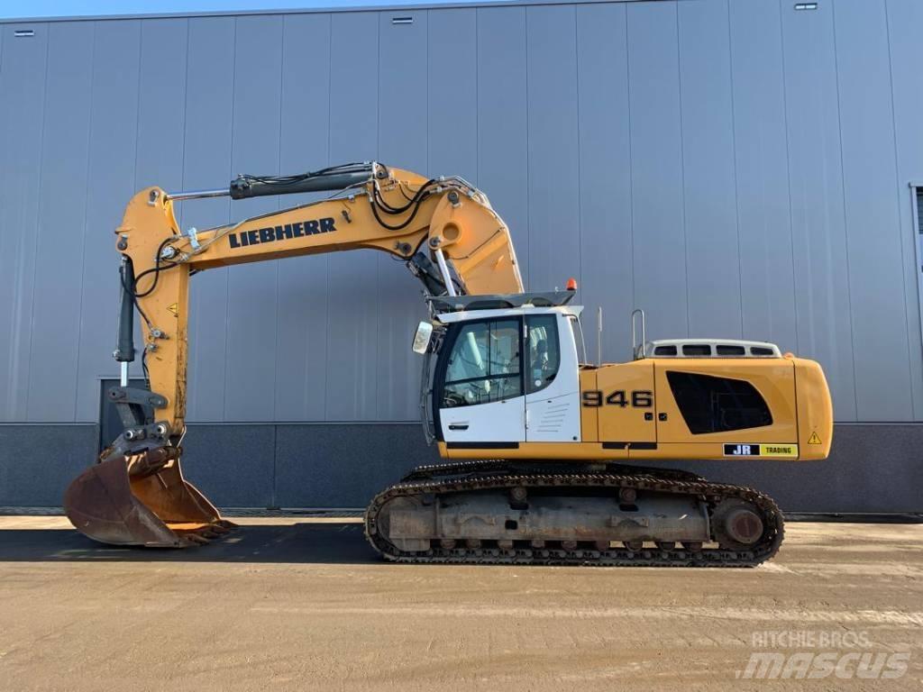 Liebherr R 946 LC حفارات زحافة