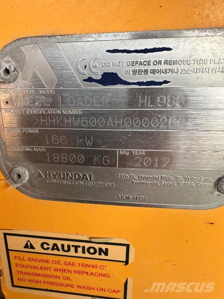 Hyundai HL 960 لوادر بعجل