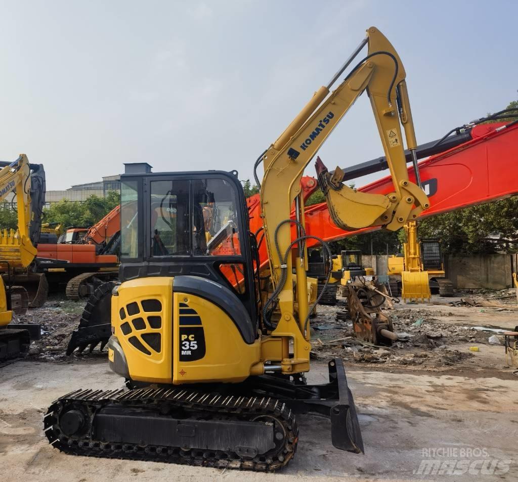 Komatsu PC 35 حفارات صغيرة أقل من 7 طن (حفارات صغيرة)