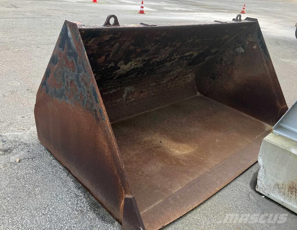 Merlo P55.9 CS مناولات متداخلة