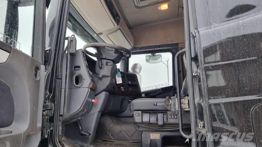 Scania R 580 V8 وحدات الجر