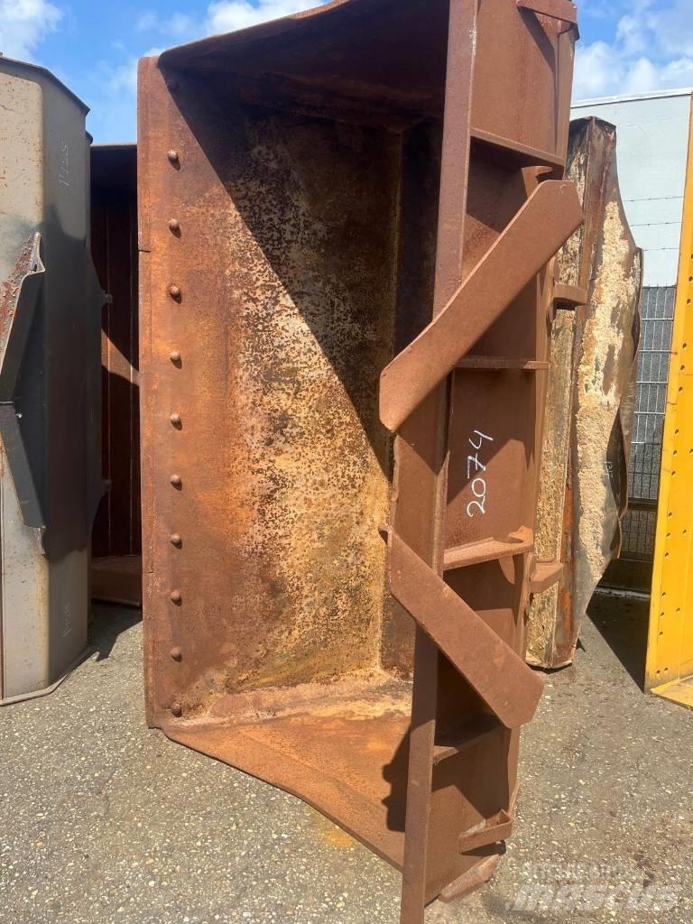 Volvo L 110 G لوادر بعجل