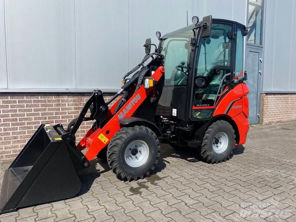 Manitou MLA2-25 لوادر بعجل