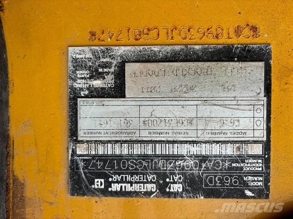 CAT 963 D لوادر زحافة