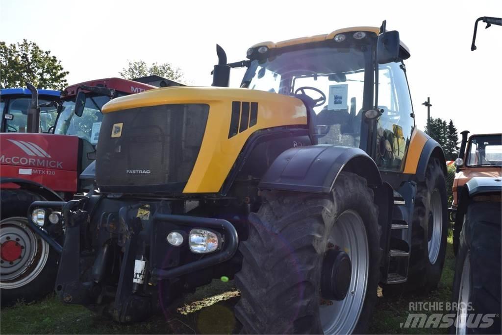 JCB Fastrac 8250 الجرارات