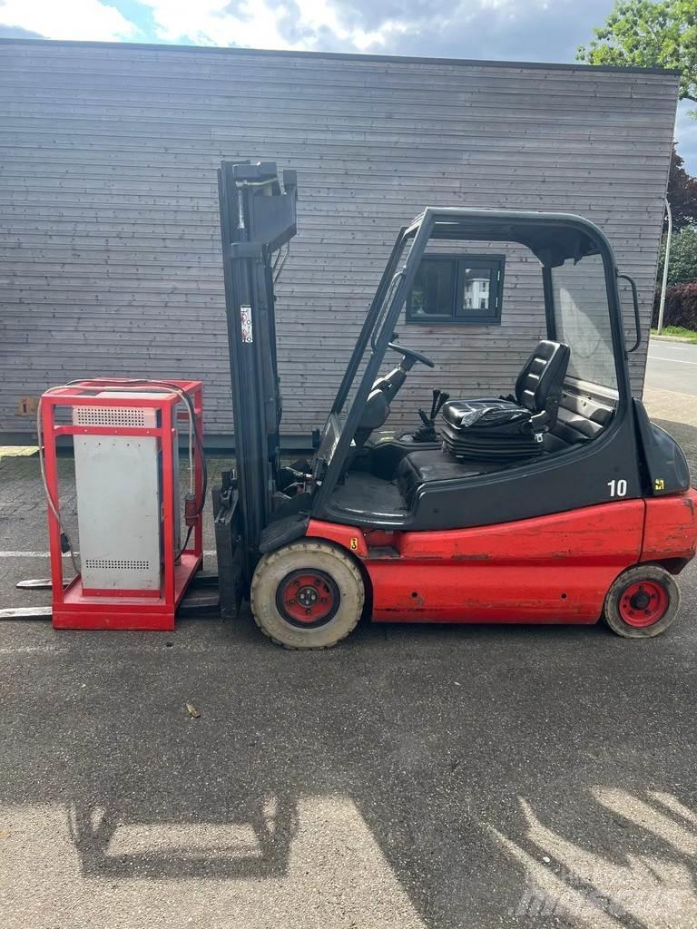 Linde E30-01 شاحنات ذات رافعات شوكية تعمل بالكهرباء