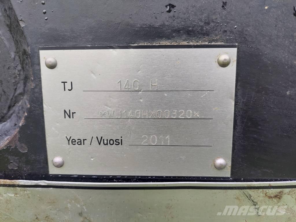 John Deere 770 D حصادات