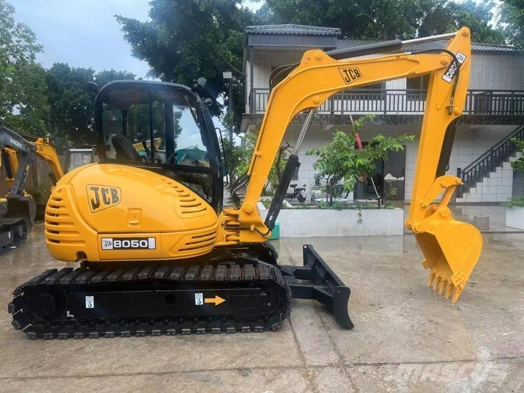 JCB 8050 حفارات زحافة