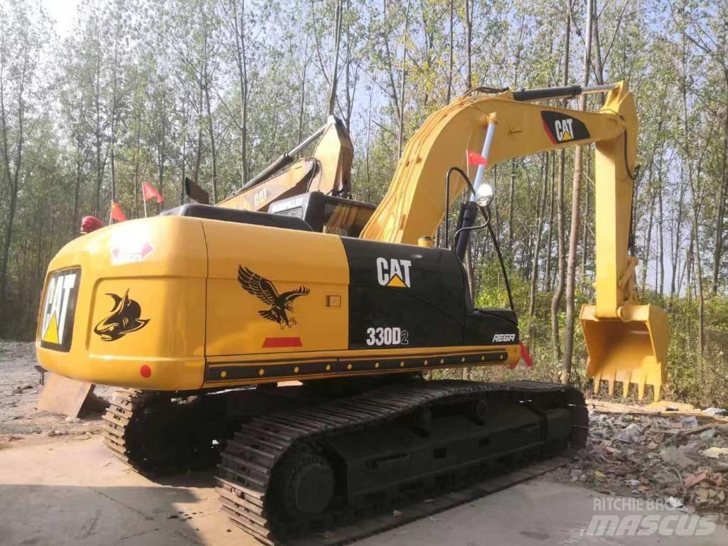 CAT 330D2 حفارات زحافة