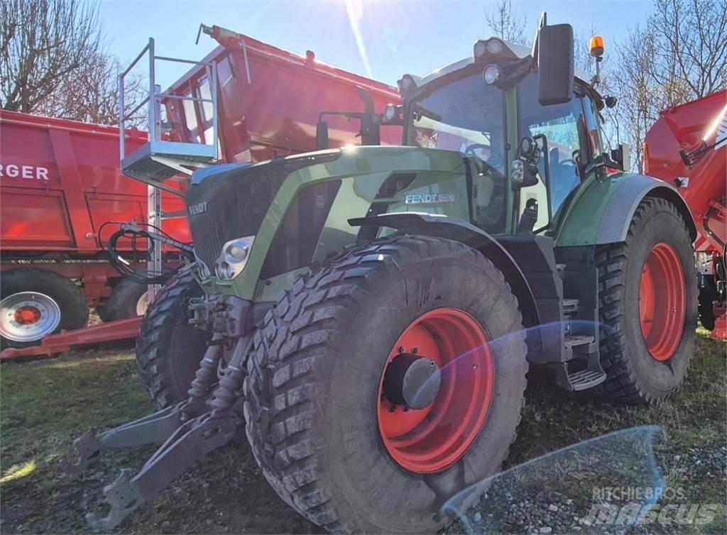Fendt 828 Vario الجرارات