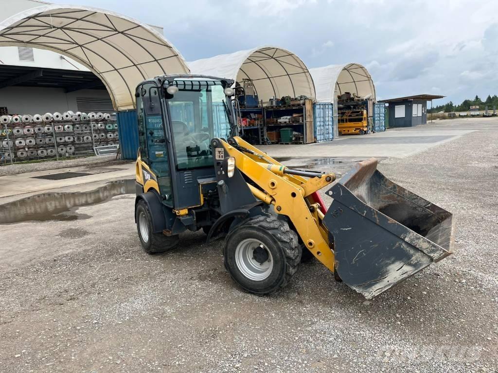 Gehl 540 لوادر بعجل