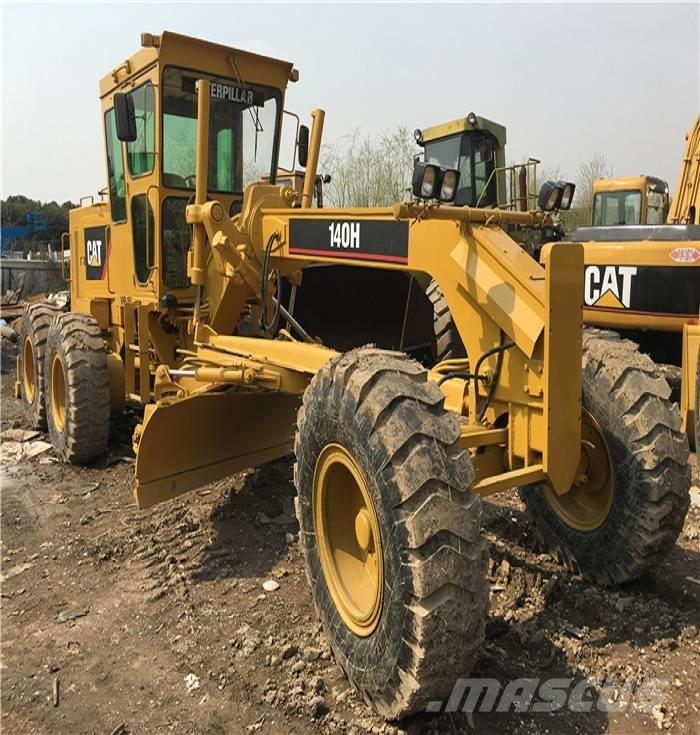 CAT 140 H معدات تمهيد الطرق