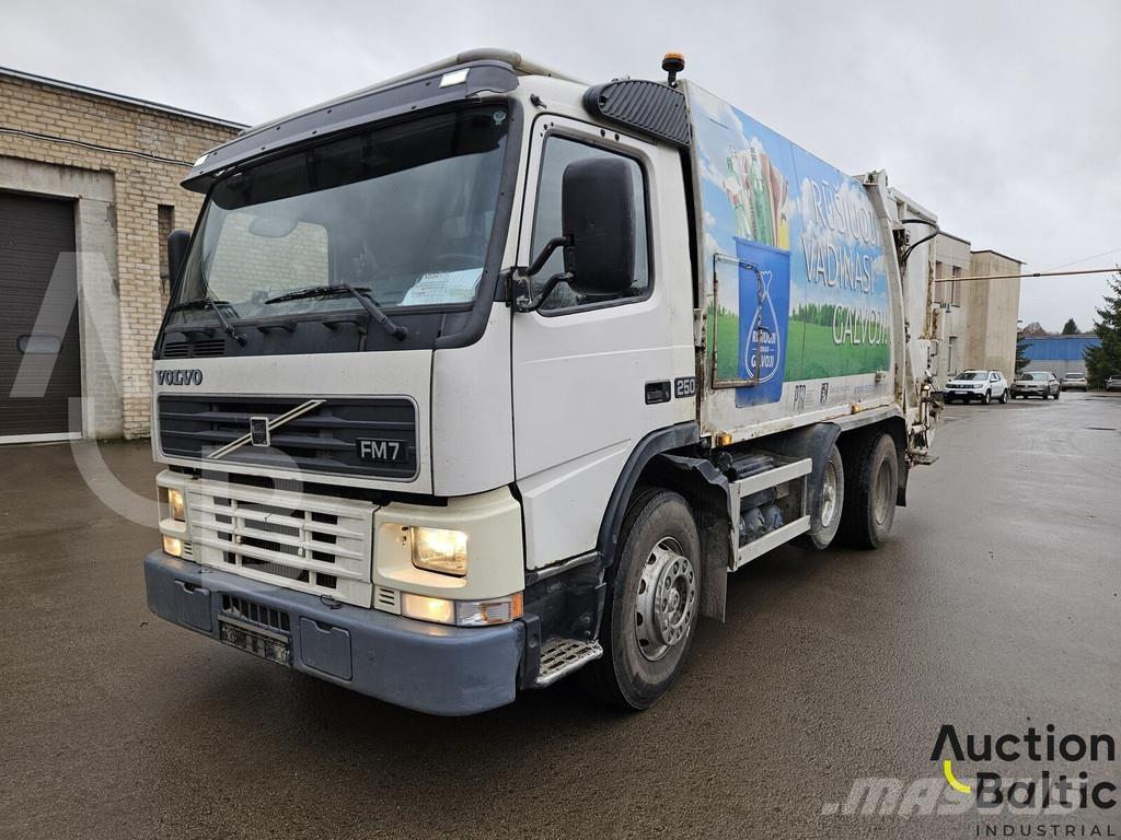 Volvo FM7 شاحنات المخلفات