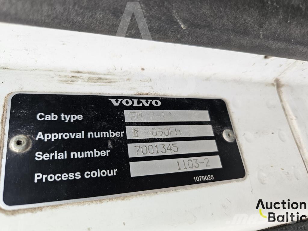 Volvo FM7 شاحنات المخلفات