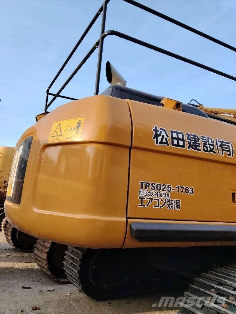 CAT 336D حفارات زحافة