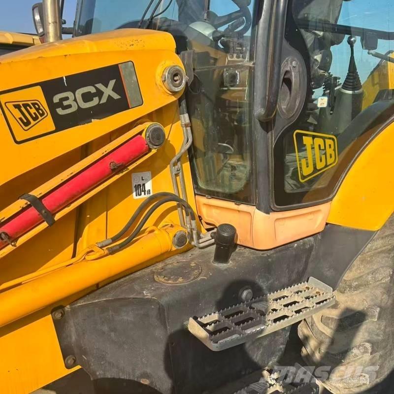 JCB 3 CX لوادر ذات جرافات عكسية