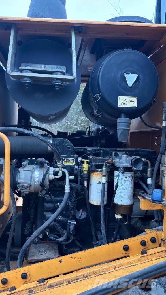 Hyundai HL 757-9 لوادر بعجل