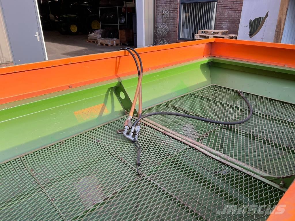 Amazone ZA-M II 1000 معدات فرد المواد المعدنية