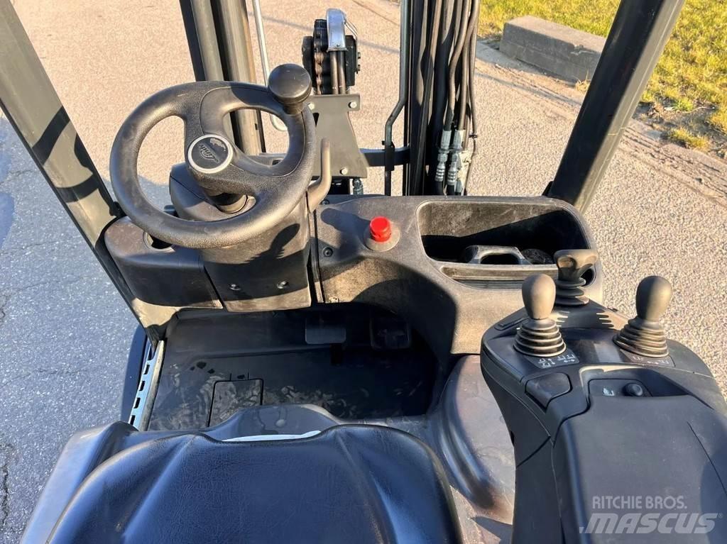 Linde E18L-02 شاحنات ذات رافعات شوكية تعمل بالكهرباء