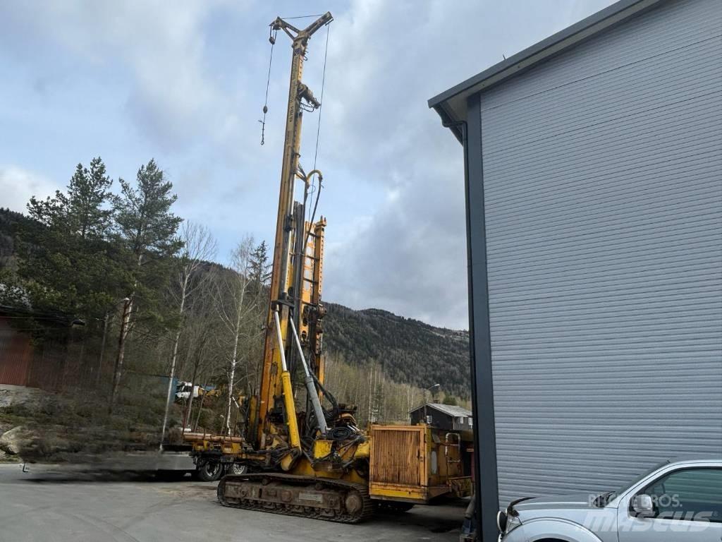 Klemm KR 712-1 منصات دق خوازيق