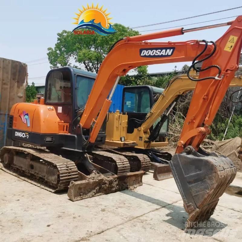 Doosan DH 60-7 حفارات صغيرة أقل من 7 طن (حفارات صغيرة)