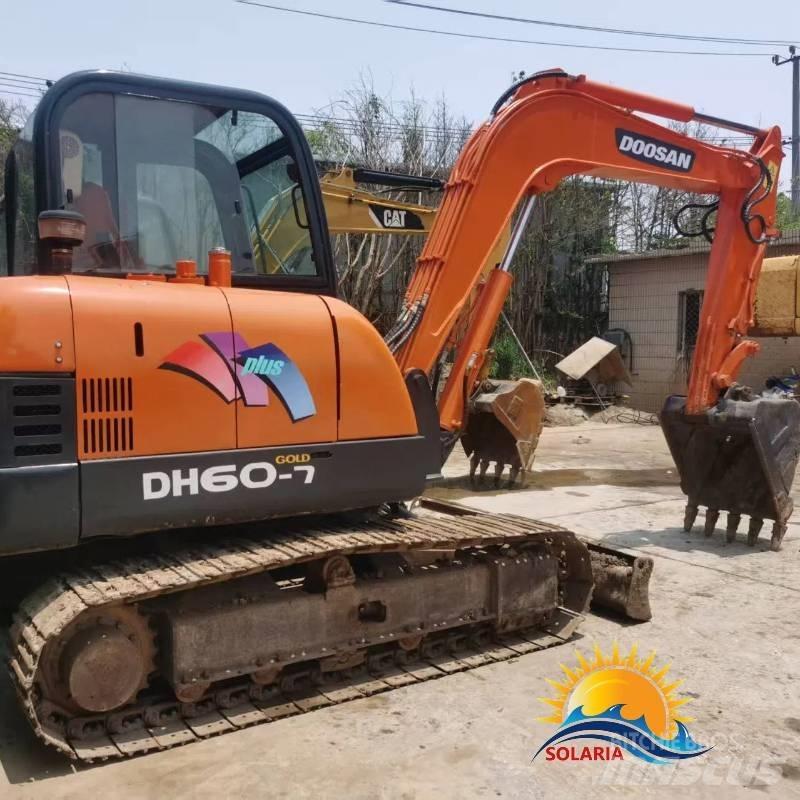 Doosan DH 60-7 حفارات صغيرة أقل من 7 طن (حفارات صغيرة)